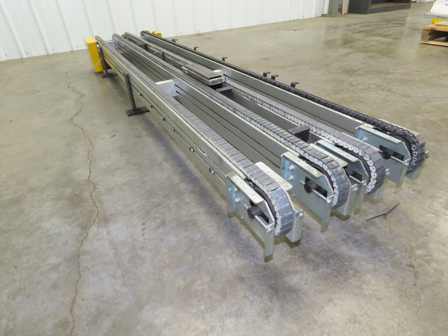 NKE CSB89A-PS-MD-130-2160-36-90W-3 Plastic Chain Conveyor 2-Row Double 220V 3PH