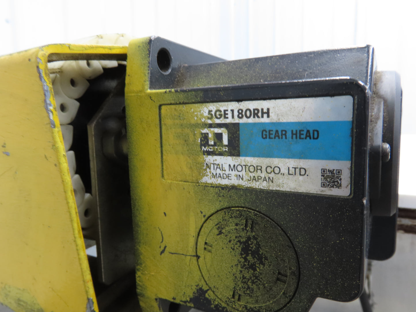 NKE CSB89A-PS-500-1255-180-90W-3 Plastic Chain Conveyor 2-Row 220V 3PH 20"x55"