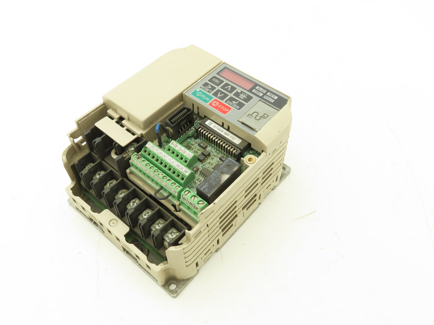 Yaskawa CIMR-VU4A0002JAA Variable Frequency Drive 3PH 0-480V 0-400Hz 1.8A Output