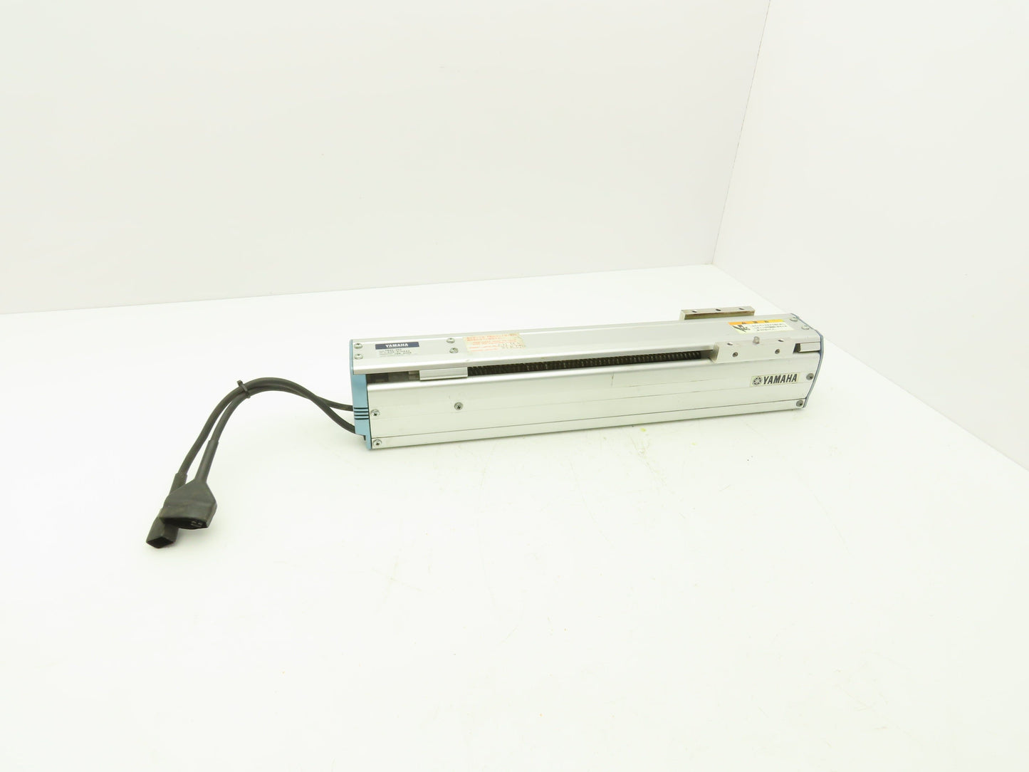 Yamaha T920-250 Servo Linear Actuator 250mm Travel Encoder Ballscrew