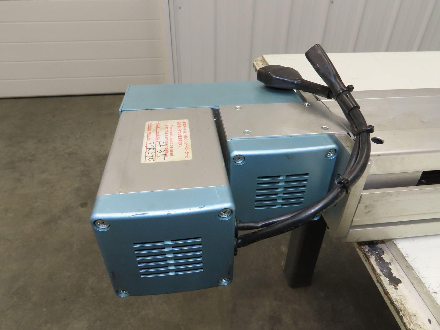 Yamaha B14HL-1550 Robot Servo Linear Actuator 1550mm Travel Encoder Belt