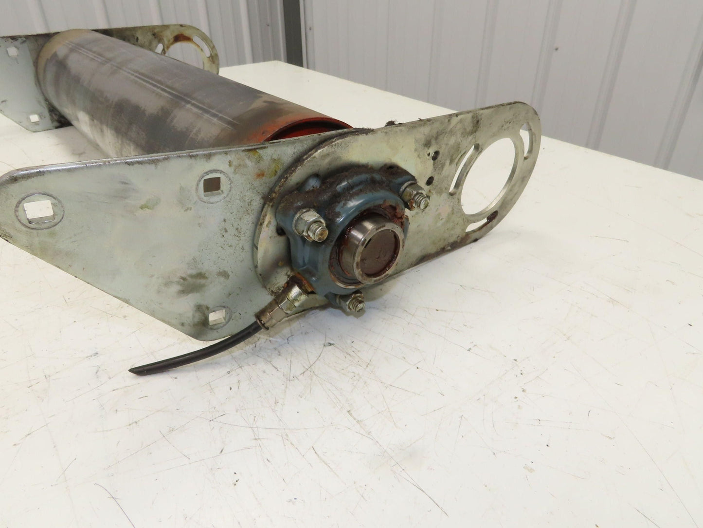 Automotion 5" Crowned Drive Pulley Roller Assembly for 24" Incline Belt Conveyor