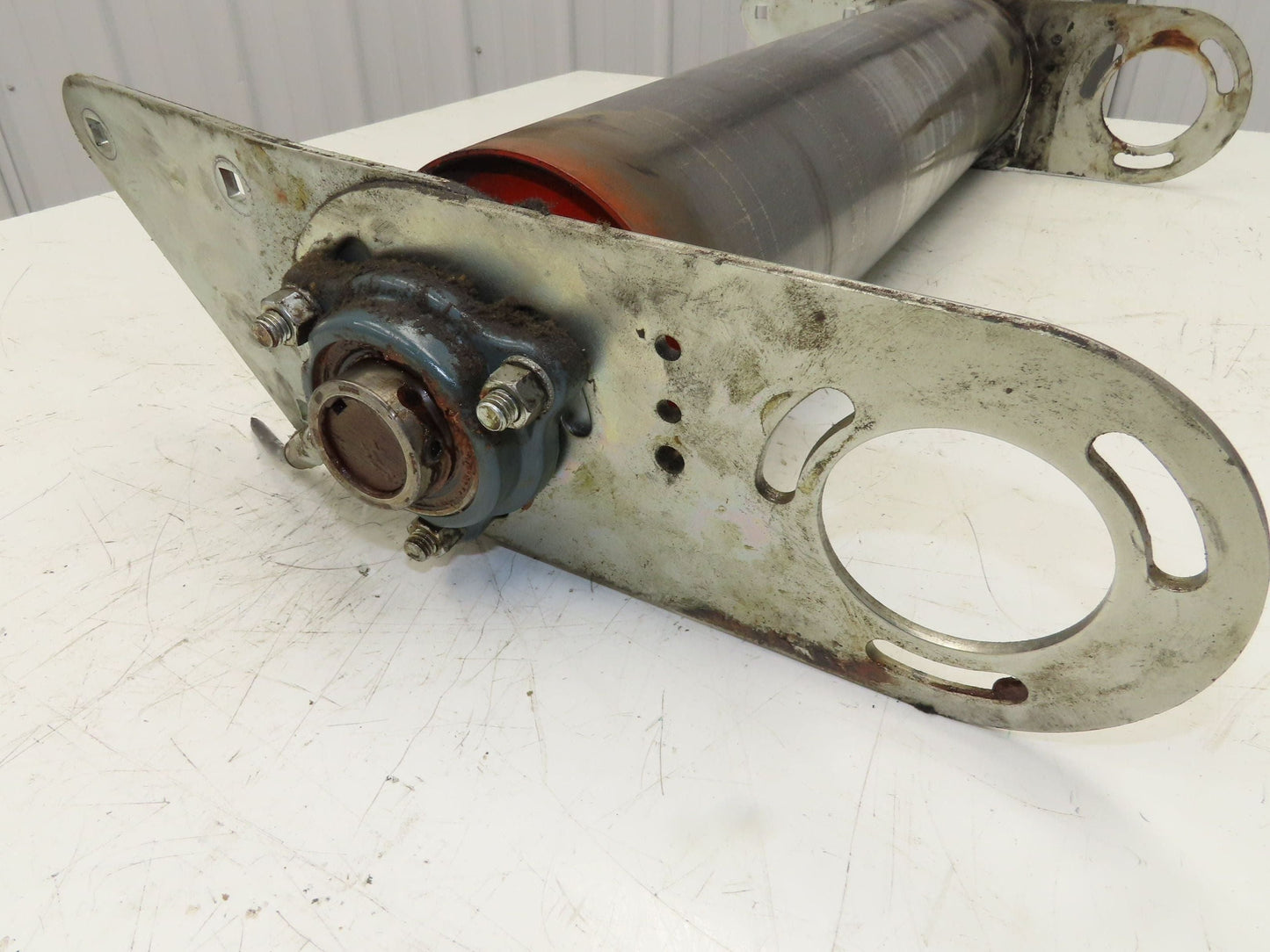 Automotion 5" Crowned Drive Pulley Roller Assembly for 24" Incline Belt Conveyor