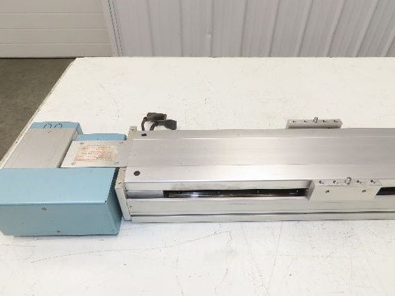 Yamaha B14R-950 Robot Servo Linear Actuator 950mm Travel Encoder Belt