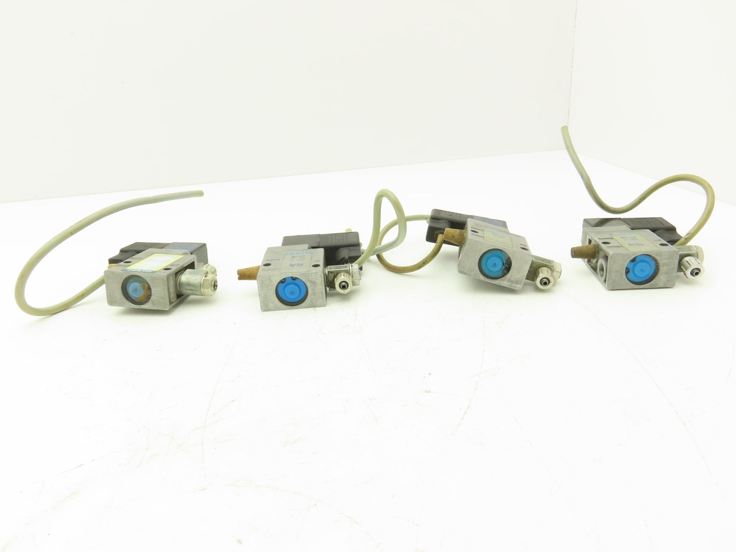 Festo MFH-3-1/8 Pneumatic Solenoid Valve 3/2-way 24VDC G1/8"  Lot of 4