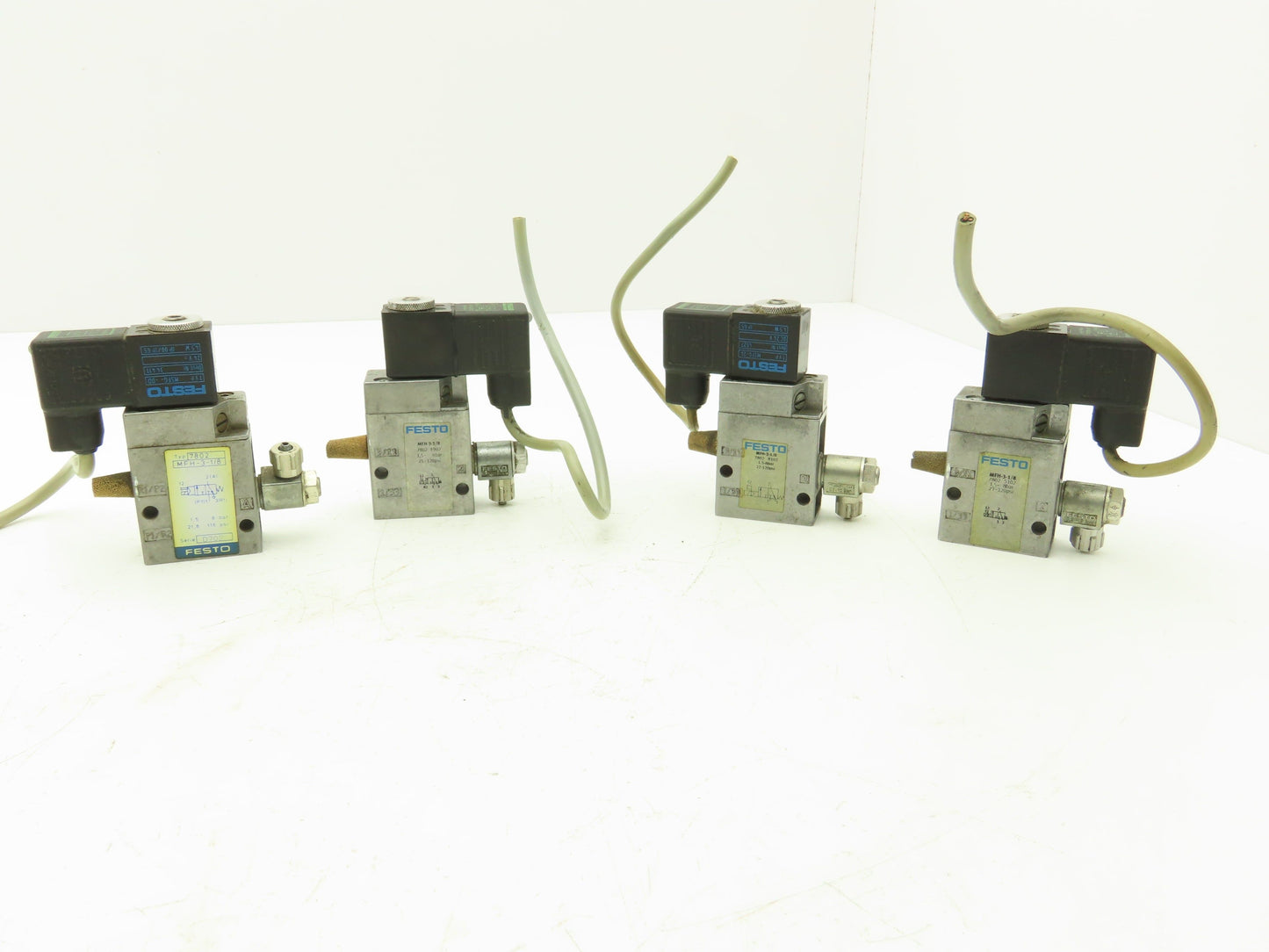 Festo MFH-3-1/8 Pneumatic Solenoid Valve 3/2-way 24VDC G1/8"  Lot of 4