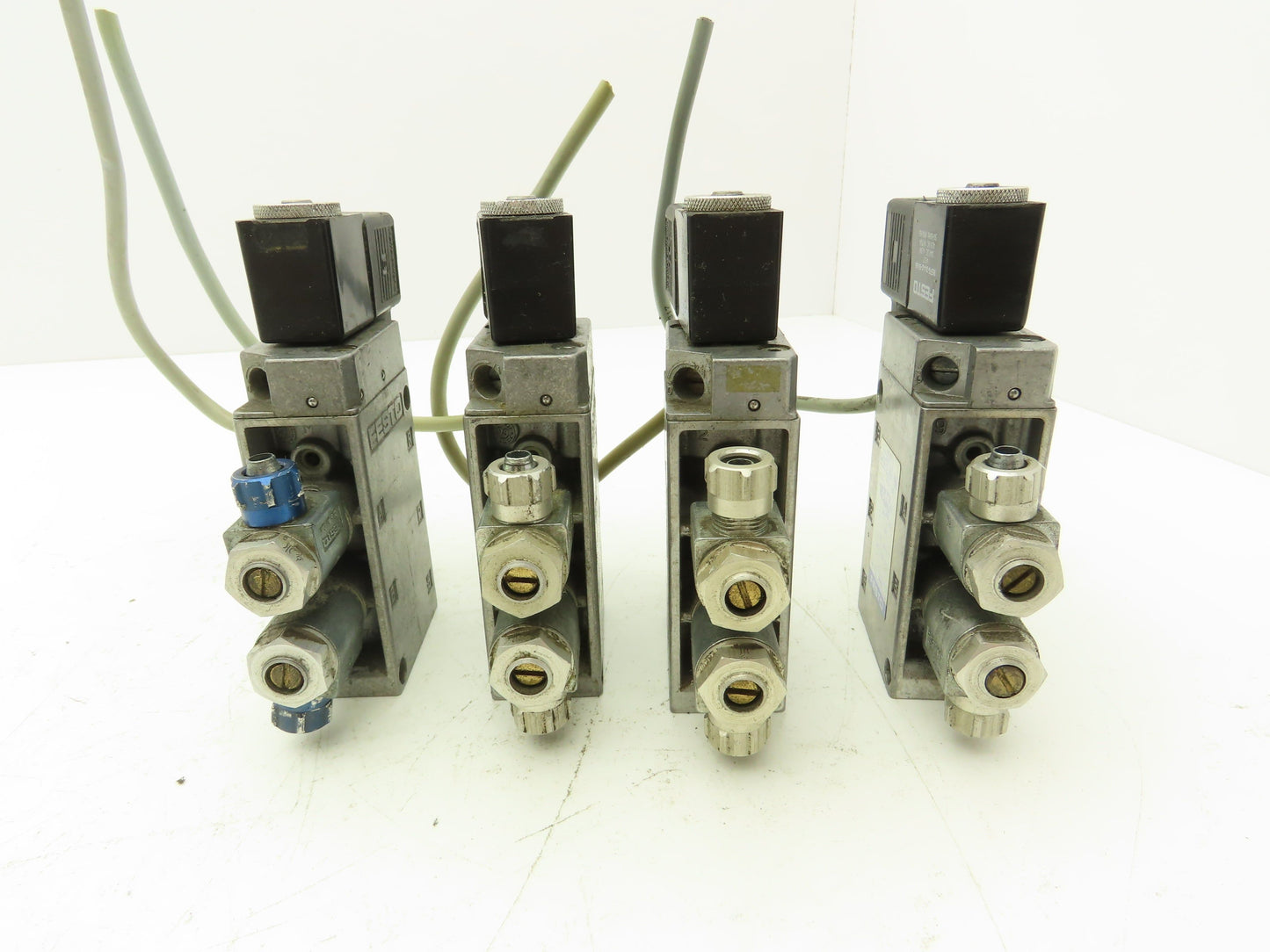 Festo MFH-5-1/4 Solenoid Valve 24vdc 5/2 G1/4" Flow Control Fittings  Lot of 4