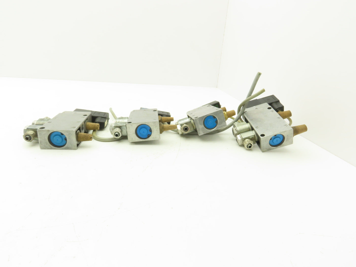 Festo MFH-5-1/4 Solenoid Valve 24vdc 5/2 G1/4" Flow Control Fittings  Lot of 4