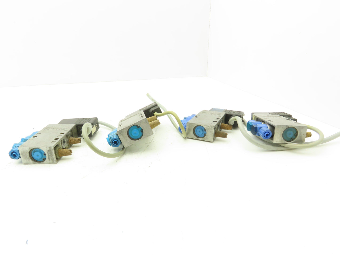 Festo MFH-5-1/8 Solenoid Valve 24vdc 5/2 G1/8" Flow Control Fittings  Lot of 4