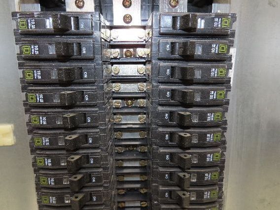 Square D 42 Space Panelboard Breaker Box NQOD 3Ph 120/240V 200A Main Breaker