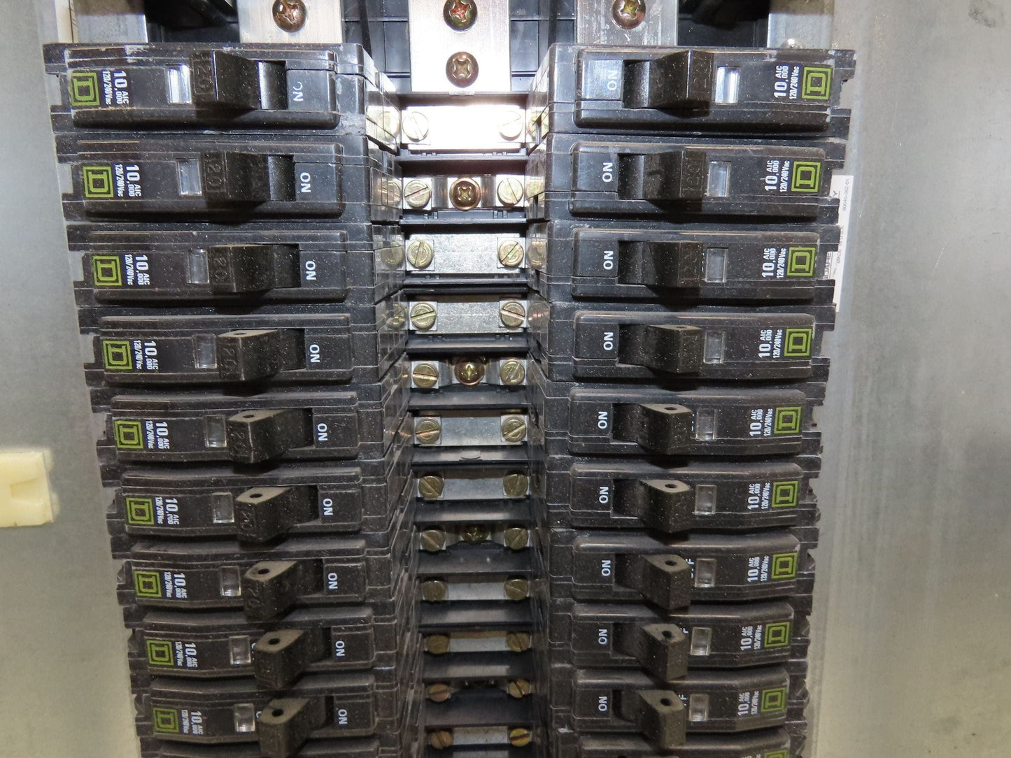 Square D 42 Space Panelboard Breaker Box NQOD 3Ph 120/240V 200A Main Breaker