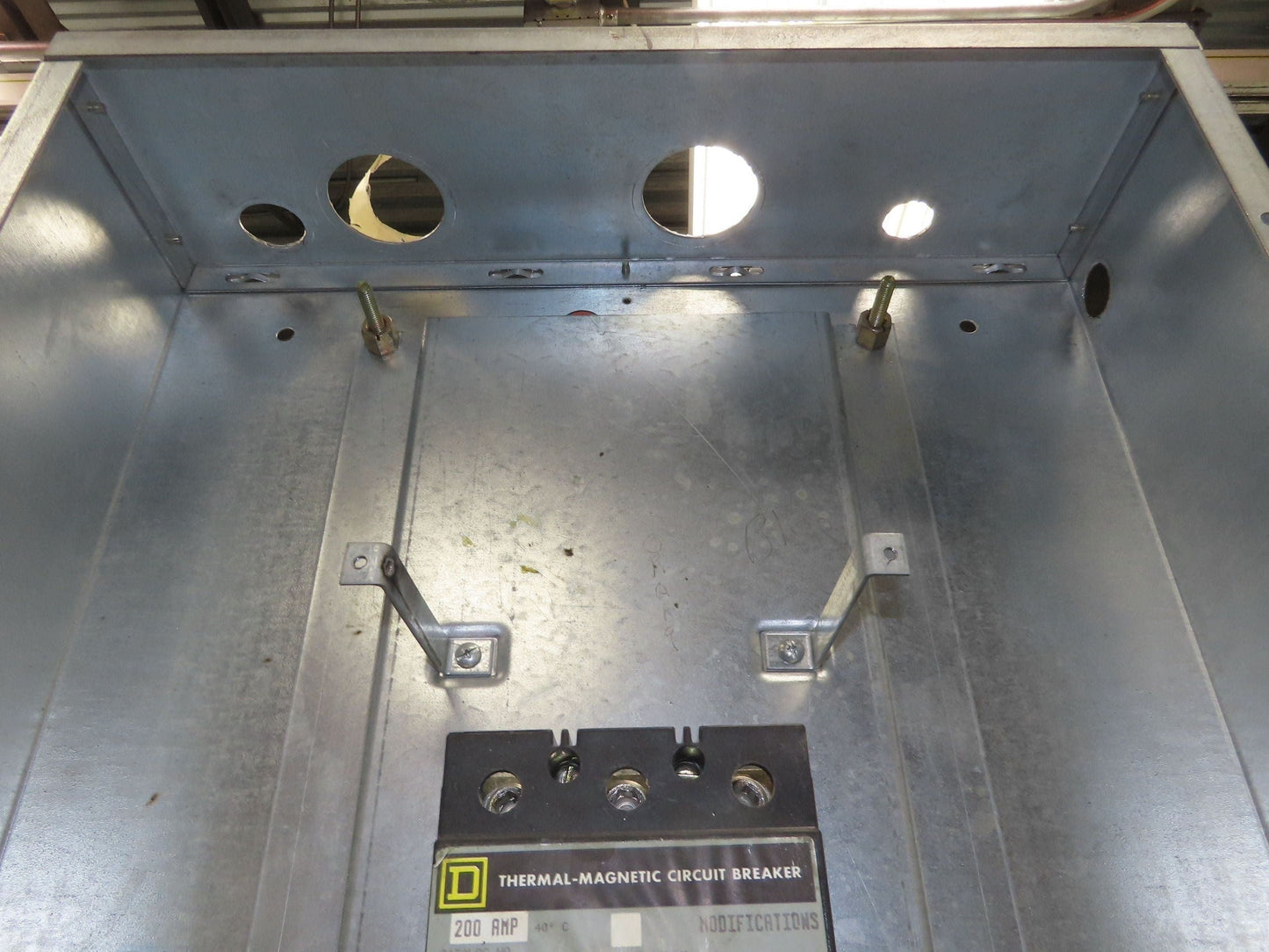 Square D 42 Space Panelboard Breaker Box NQOD 3Ph 120/240V 200A Main Breaker