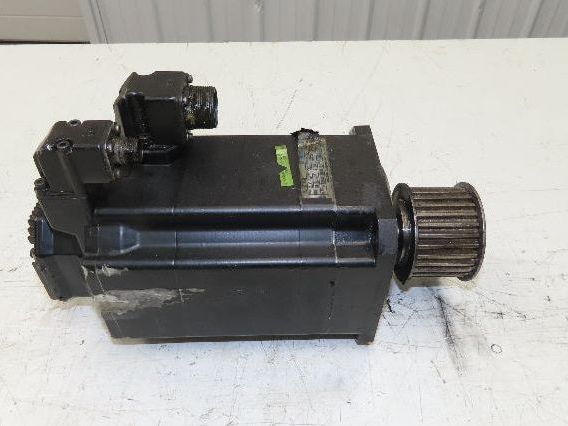 Okuma BL-MC95J-20TB AC Servo Motor 2kW 133V 2000 RPM 3PH Encoder ER-JH-7200D