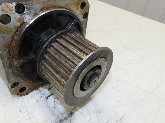 Okuma BL-MC95J-20TB AC Servo Motor 2kW 133V 2000 RPM 3PH Encoder ER-JH-7200D