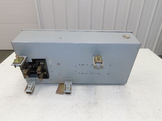Westinghouse Fusible Busway Disconnect Switch Bus Plug 30A 600VAC 3PH 3W