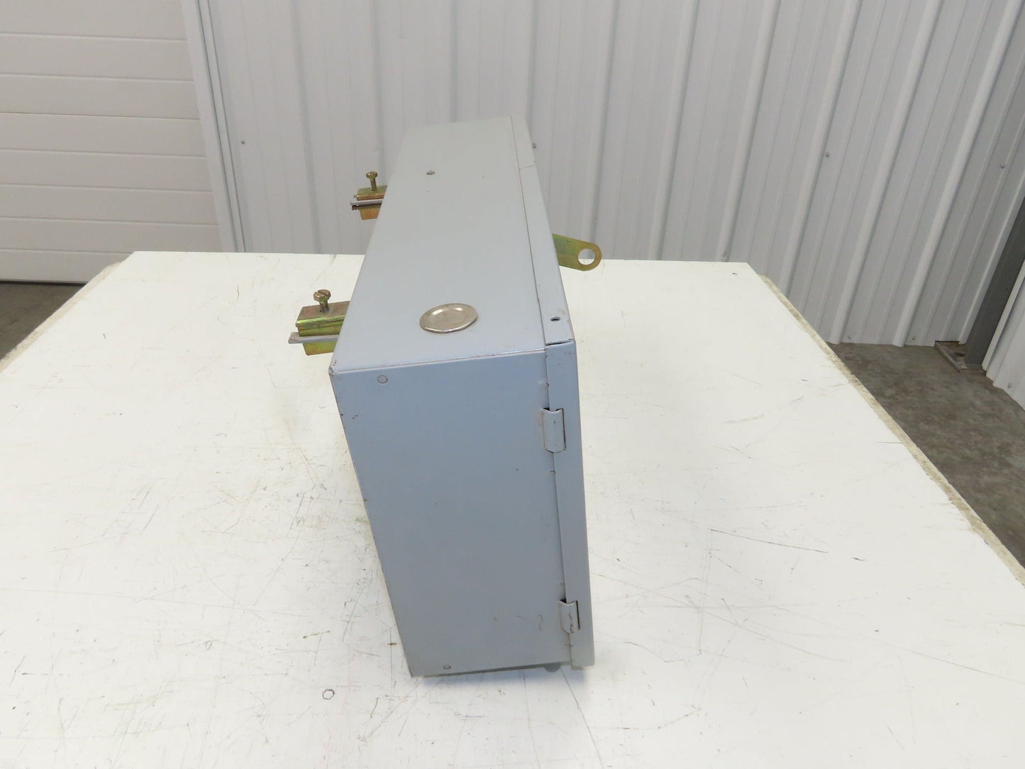 Westinghouse Fusible Busway Disconnect Switch Bus Plug 30A 600VAC 3PH 3W