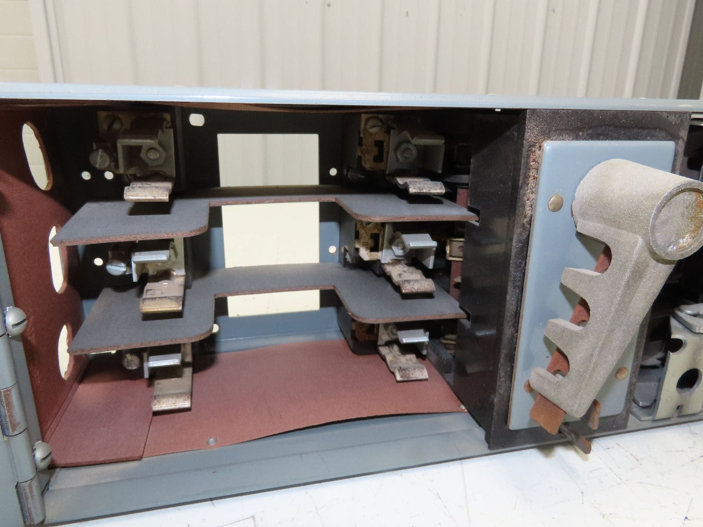 Federal Pacific QMQB-3336 Fusible Panelboard Disconnect Switch Twin 30A 600V 3W