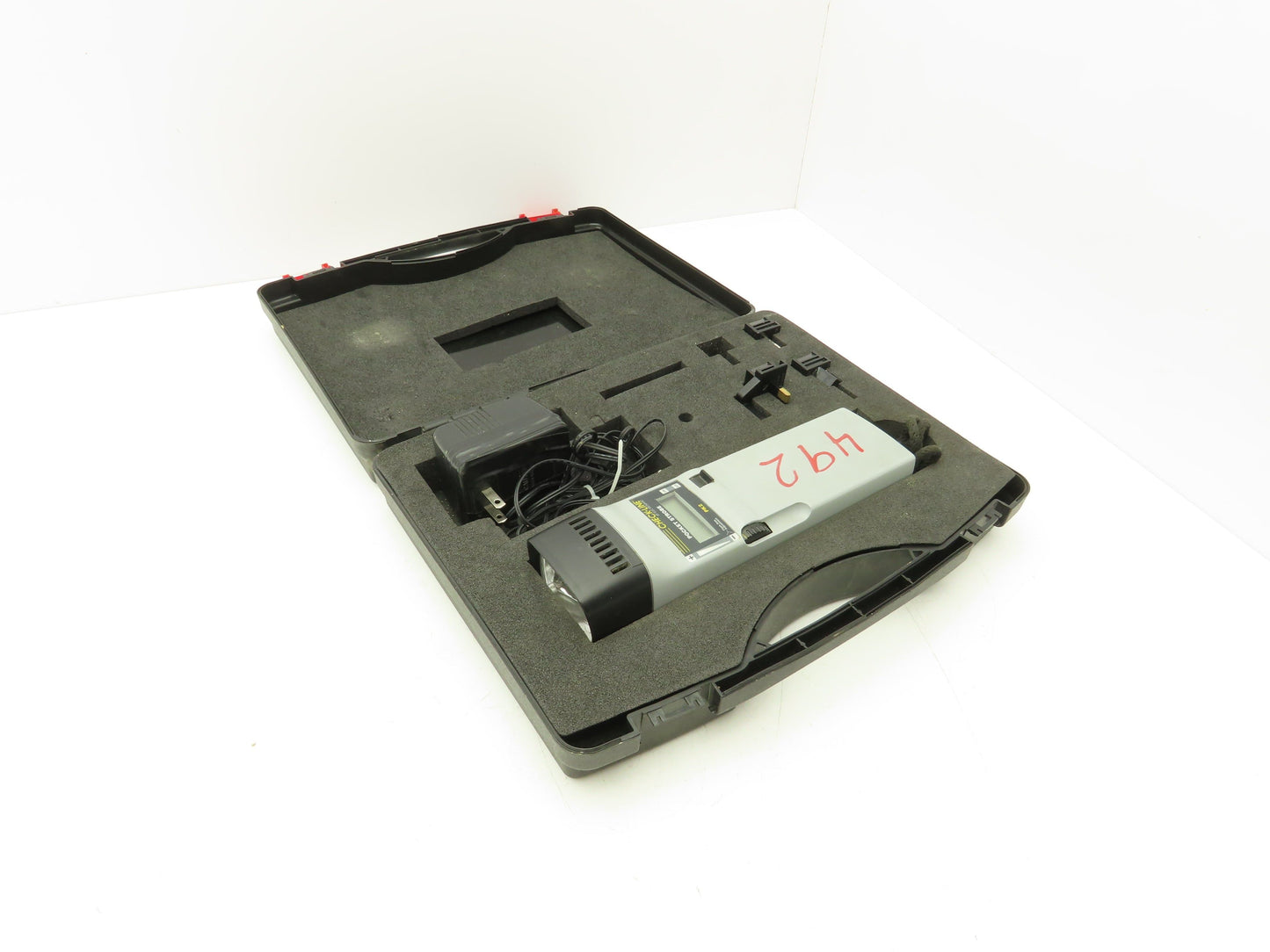 Check-Line PK2 Pocket Strobe Light Case Works Poor Battery and Charger