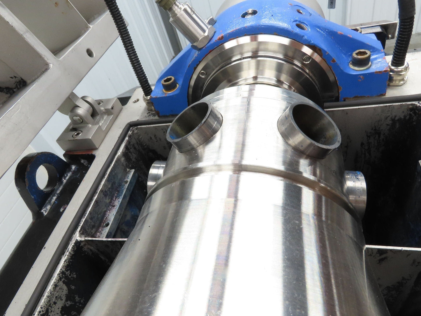 Kubco KHV-5600-VFD Centrifuge 14" Bowl 36" Long 10" Drum Ink Shot Separator