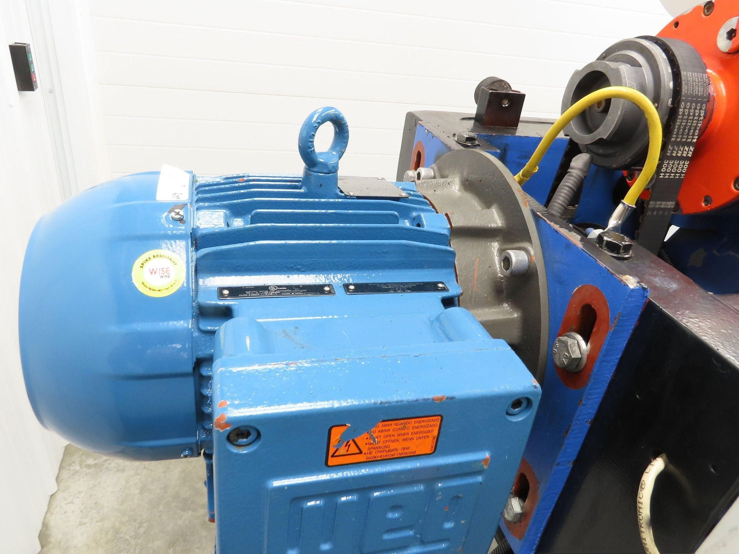 Kubco KHV-5600-VFD Centrifuge 14" Bowl 36" Long 10" Drum Ink Shot Separator