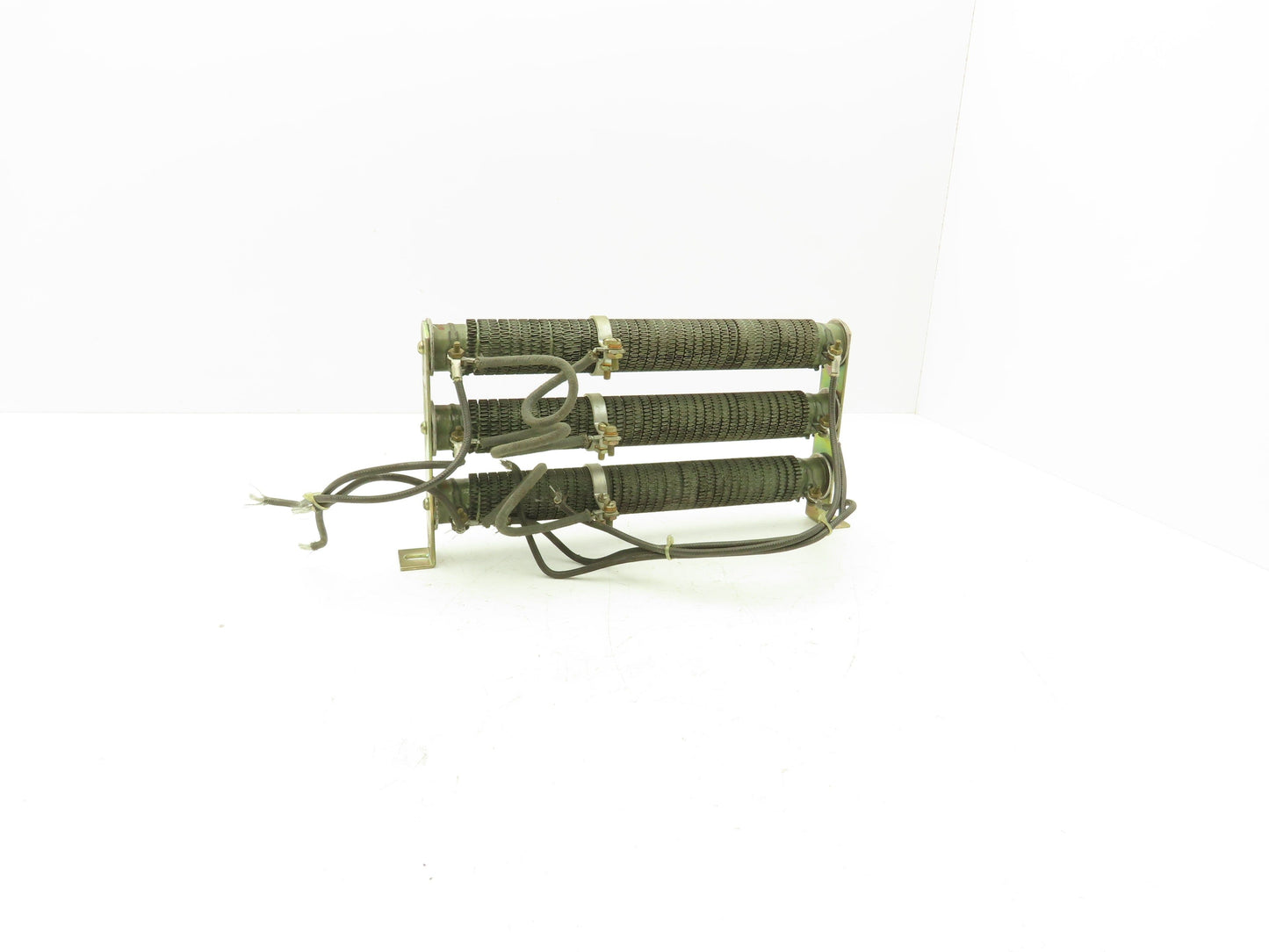 D50 Ceramic Rib Wound Resistor 50 Ohm 11.5" Set of 3 Chassis Mount Assy