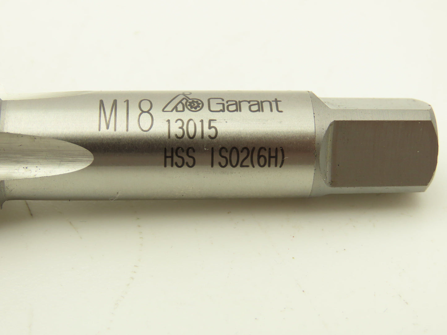 Garant M18-2.5 Tap RH 4-Flute 3-Stage Taper Second Plug HSS Set of 3