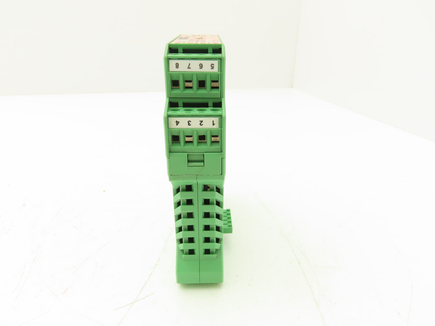 Phoenix Contact RAD-OUT-8D-REL 8 Channel Relay Output Module Rev 2.1 | S/W 1.8