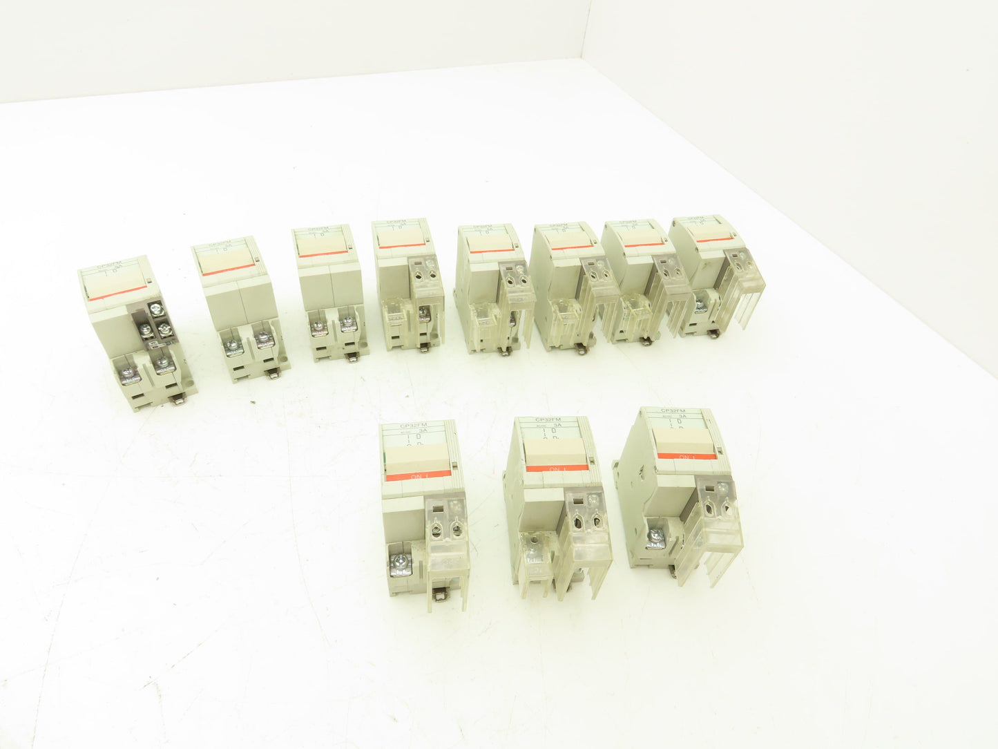 Fuji Electric CP32F-M005 | CP32F-M003 Circuit Breakers 3A 5A Mixed Lot of 11