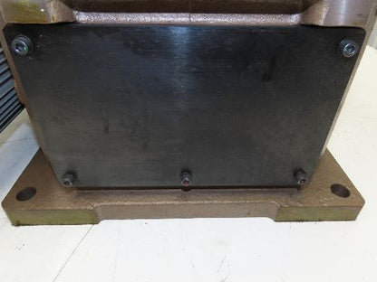 CKD RGIT140-008300S1F1 Rotary Indexer Table 8-Stop 300° 230V 3PH 30:1 Drive