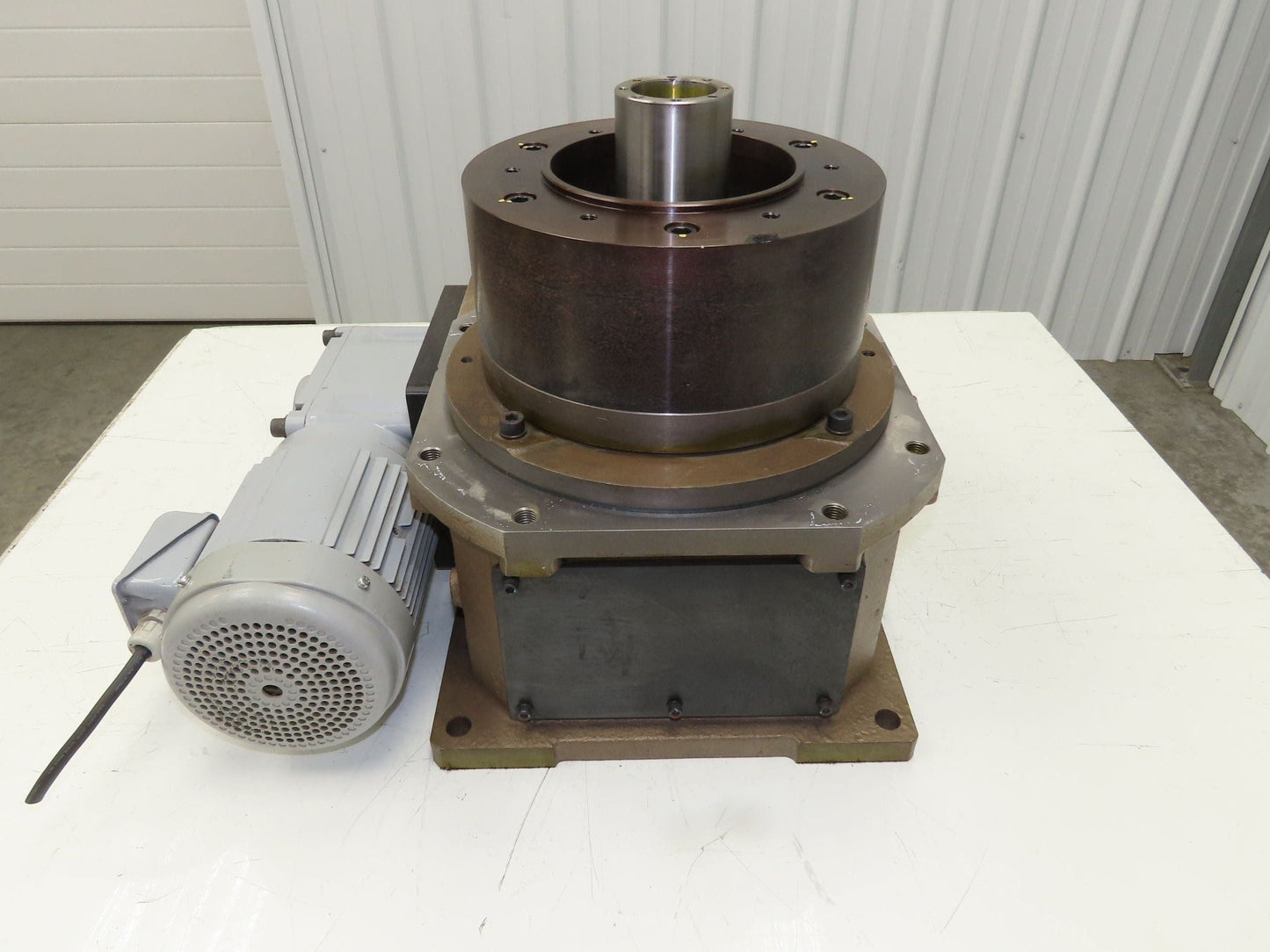 CKD RGIT140-008300S1F1 Rotary Indexer Table 8-Stop 300° 230V 3PH 30:1 Drive