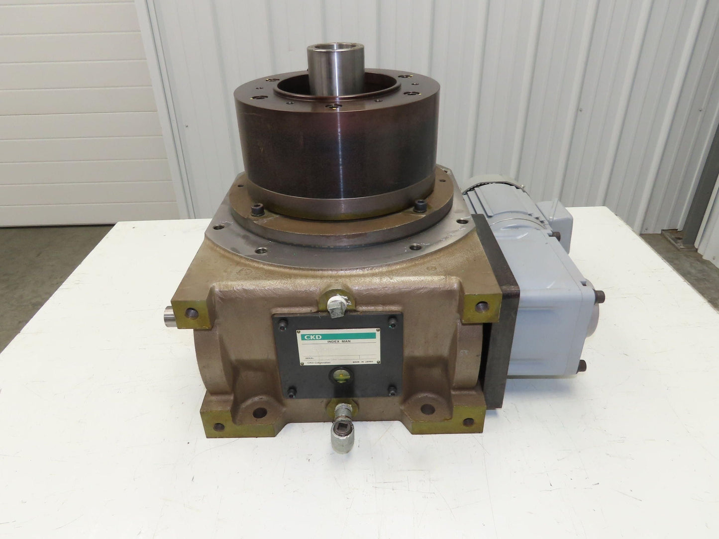 CKD RGIT140-008300S1F1 Rotary Indexer Table 8-Stop 300° 230V 3PH 30:1 Drive