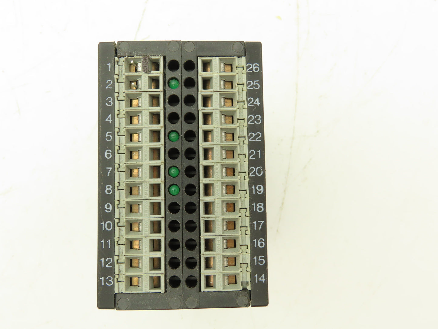 elobau 462 082 Safety Relay 24V AC/DC 300mA Coil 250VAC 8A/30VDC 5A 190W