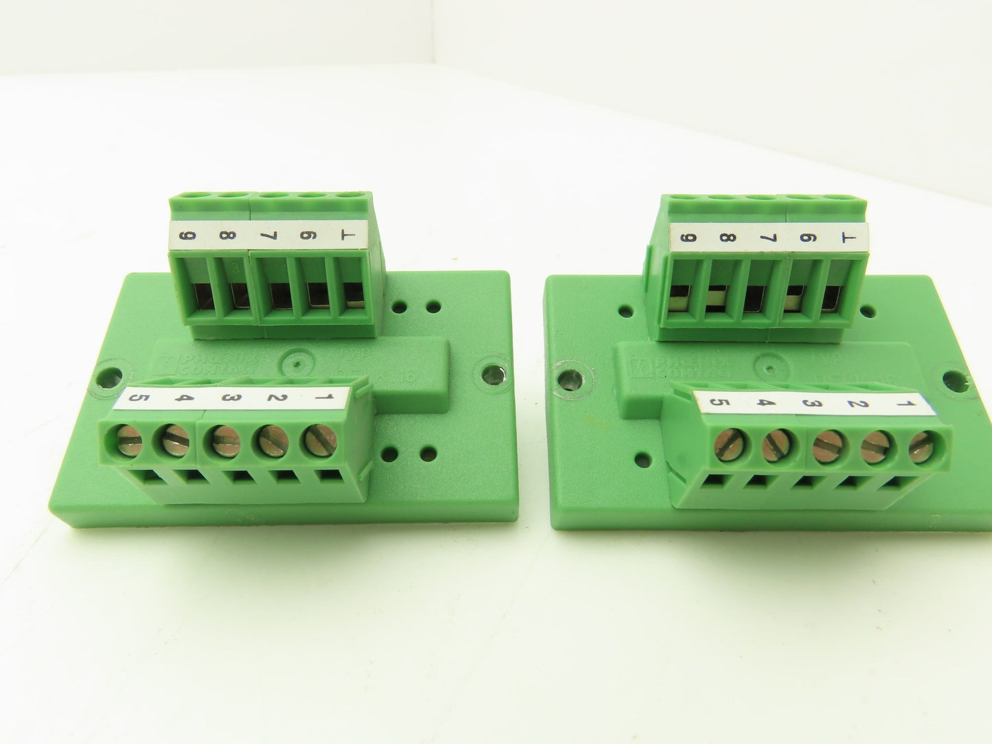 Phoenix Contact DFLK-D9 SUB/B Terminal to D-SUB Connector 9-Pin Lot of 2