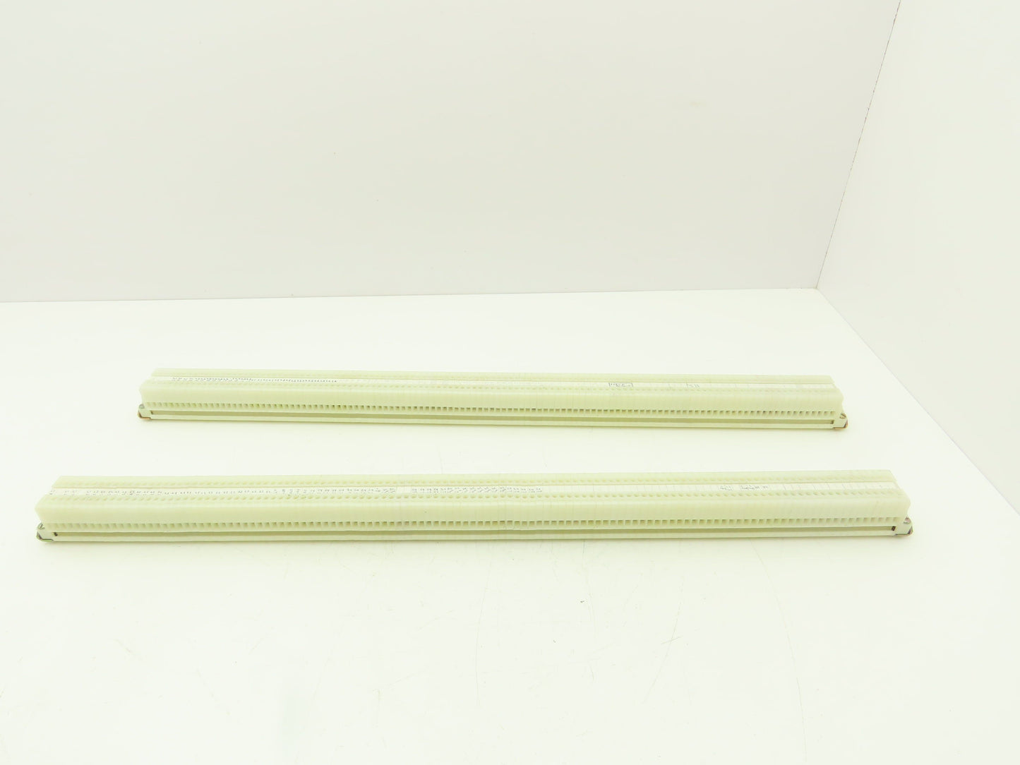 Allen Bradley Bul. 1492 Style H Terminal DIN Rails Lot of 232