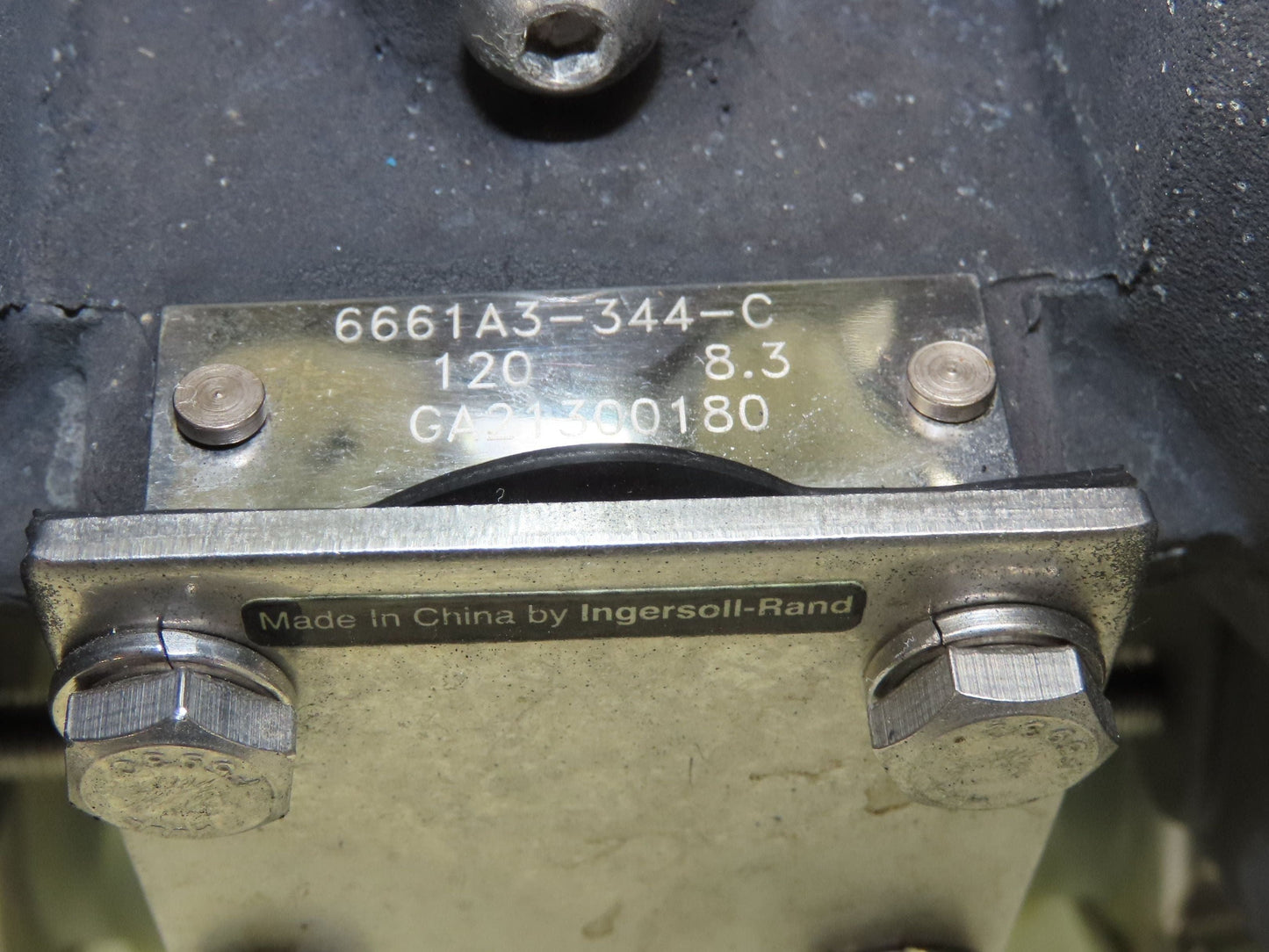 ARO 6661A3-344-C Pneumatic Diaphragm Air Pump 1" Non-Metallic Poly 120psi 47gpm