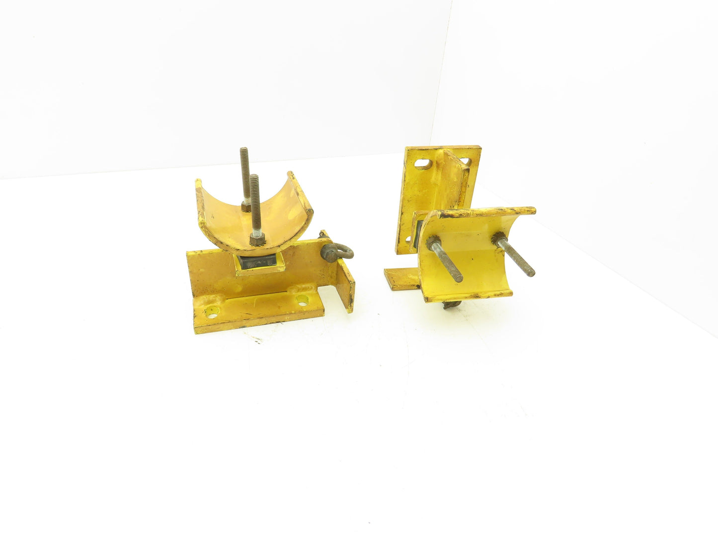 Aero-Motive Pow-R-Belt 0674020 Festoon Flat Cable Carrier I-Beam Hanger Lot of 2