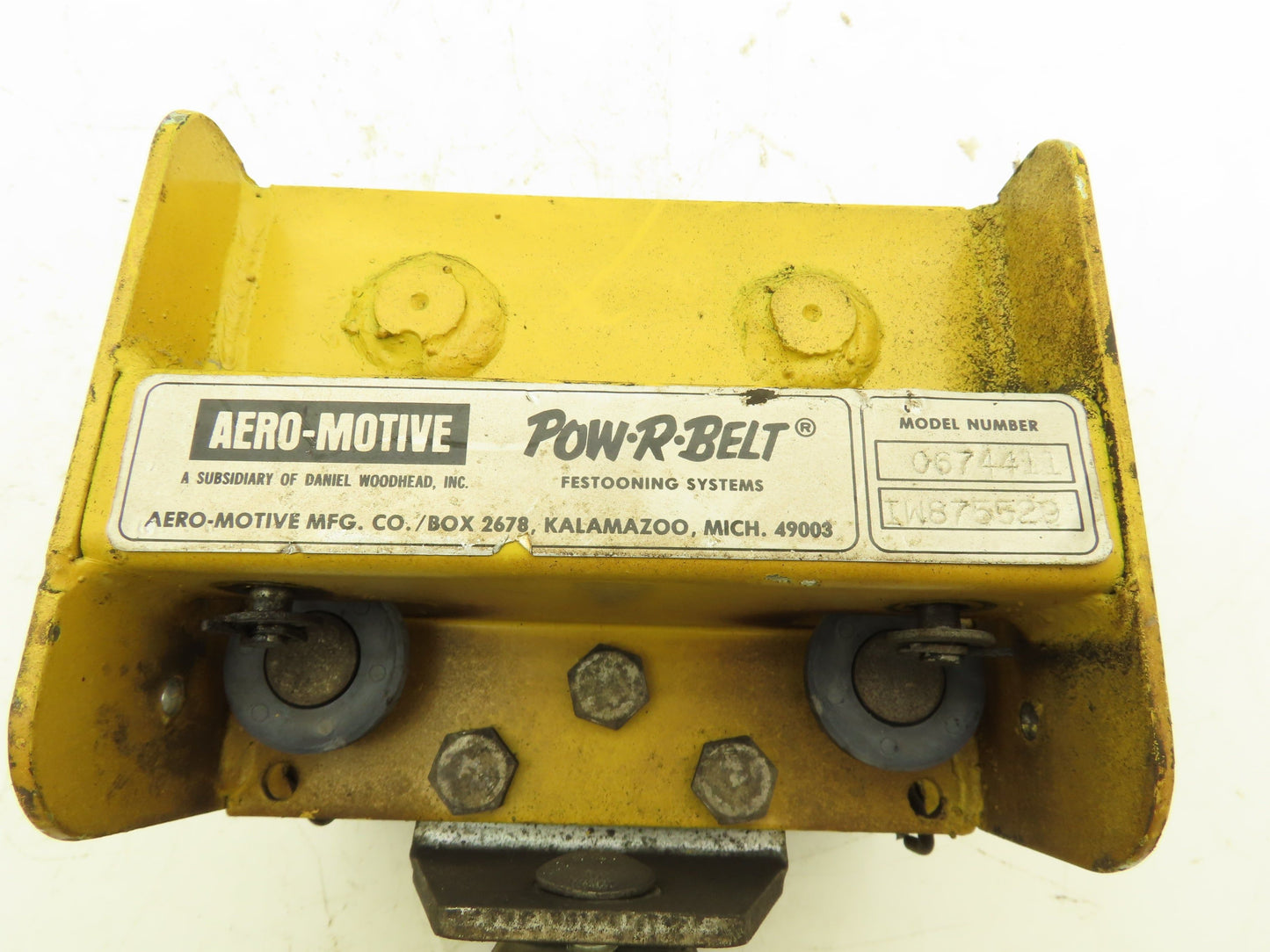 Aero-Motive Pow-R-Belt 0674411 Festoon Flat Cable Trolley  *Bad Wheel*