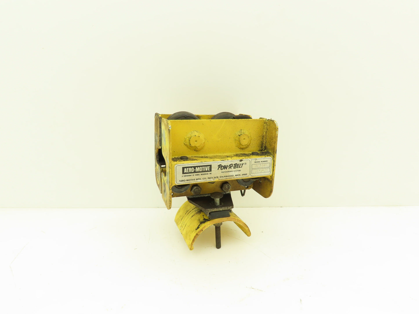 Aero-Motive Pow-R-Belt 0674411 Festoon Flat Cable Trolley  *Bad Wheel*