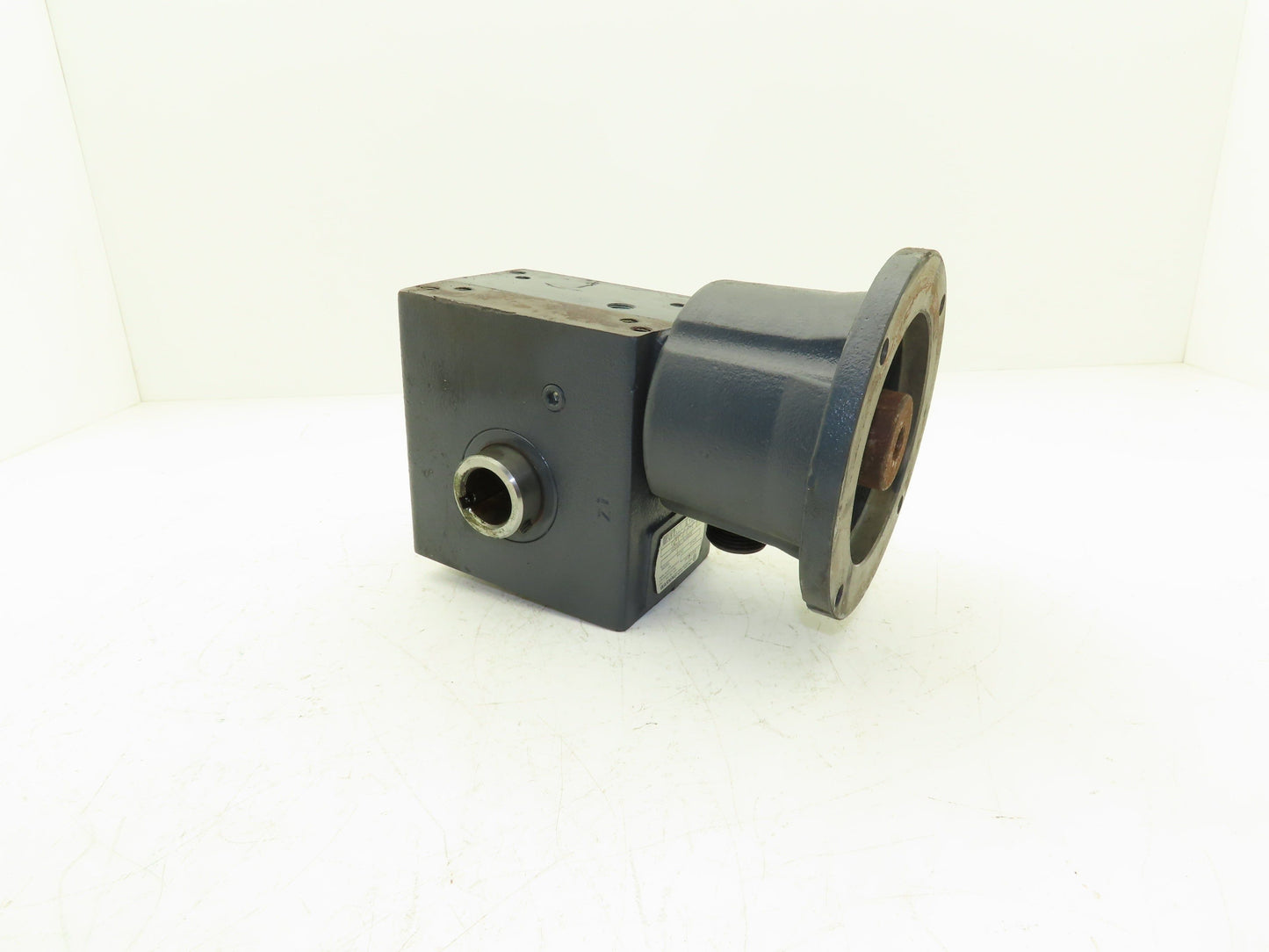 Hub City 213 Worm Gearbox 10:1 Reducer 2.5Hp 175 RPM 56C Hollow Shaft Style L