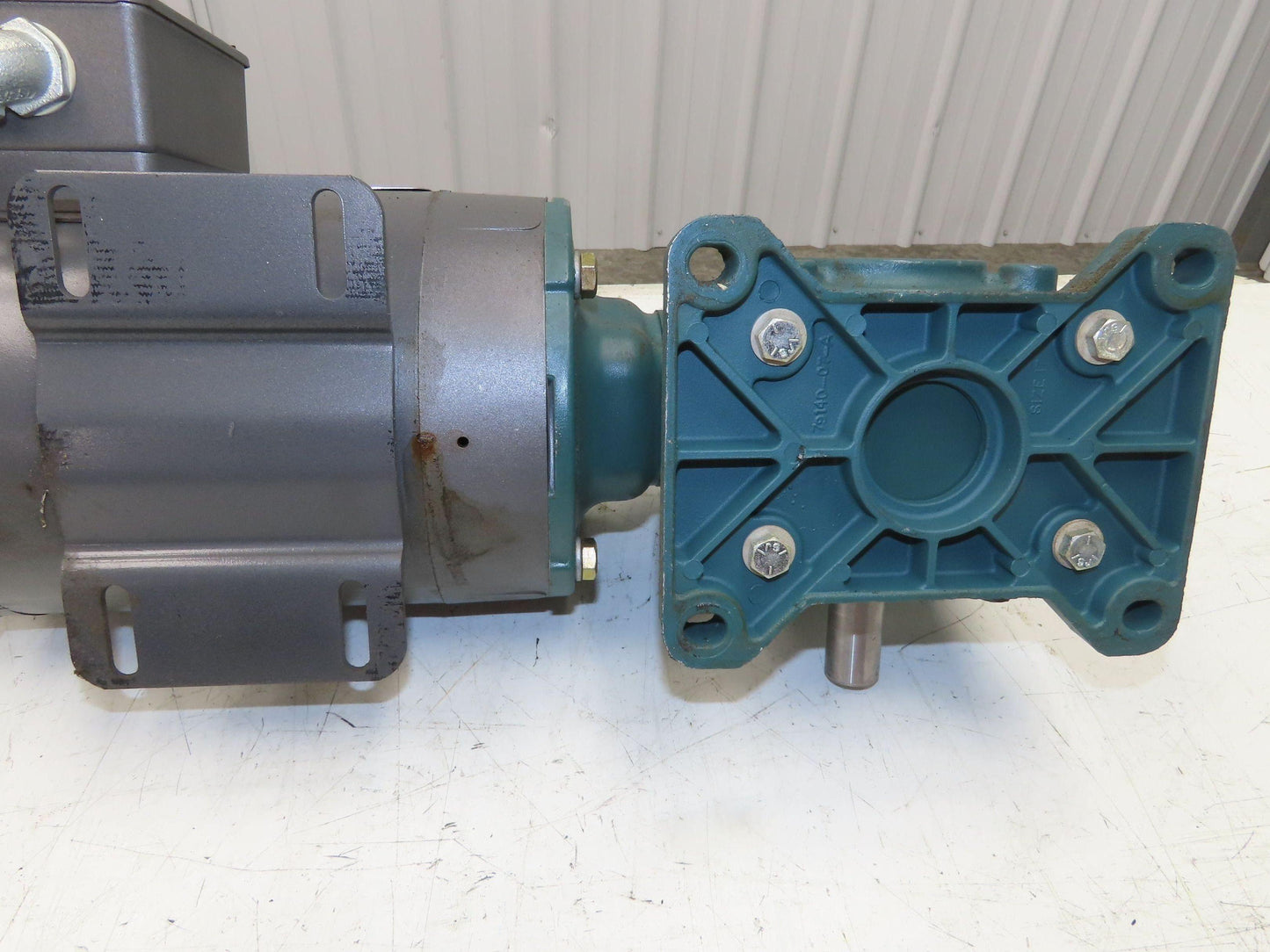 Dodge Baldor 17Q20L56 Gear Motor 20:1 Reducer 86 RPM 3/4Hp 230/460V 3PH LH 56C