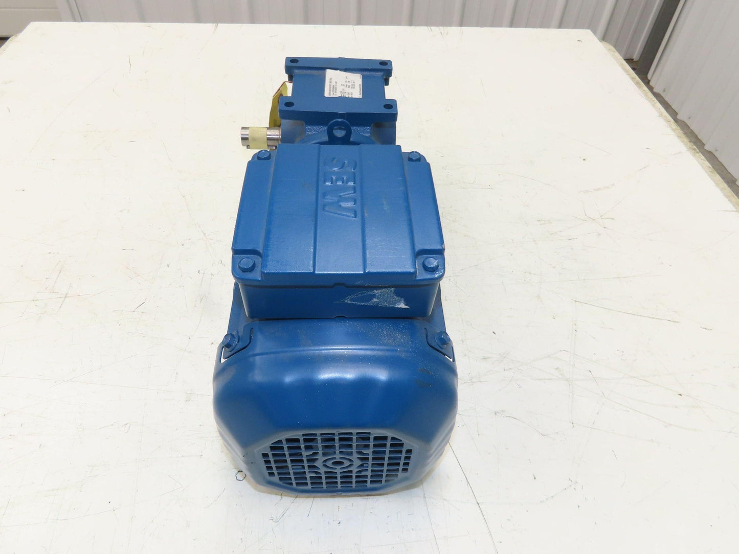 Sew Eurodrive S37DRE80M4 Gearmotor 6.8:1 Reducer 257rpm 1Hp 240/480V 3PH IEC 80M