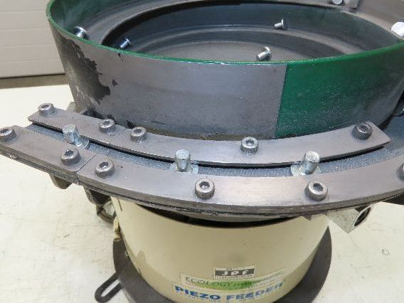 Piezo Vibratory Bowl Feeder 230mm Base Small Parts Sorter 15/32" Pin