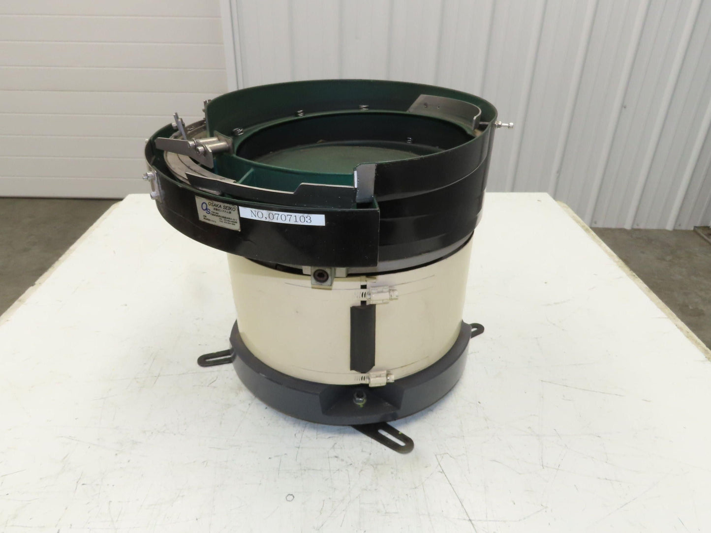 Piezo Vibratory Bowl Feeder 300mm Base Small Parts Sorter Metal Spring