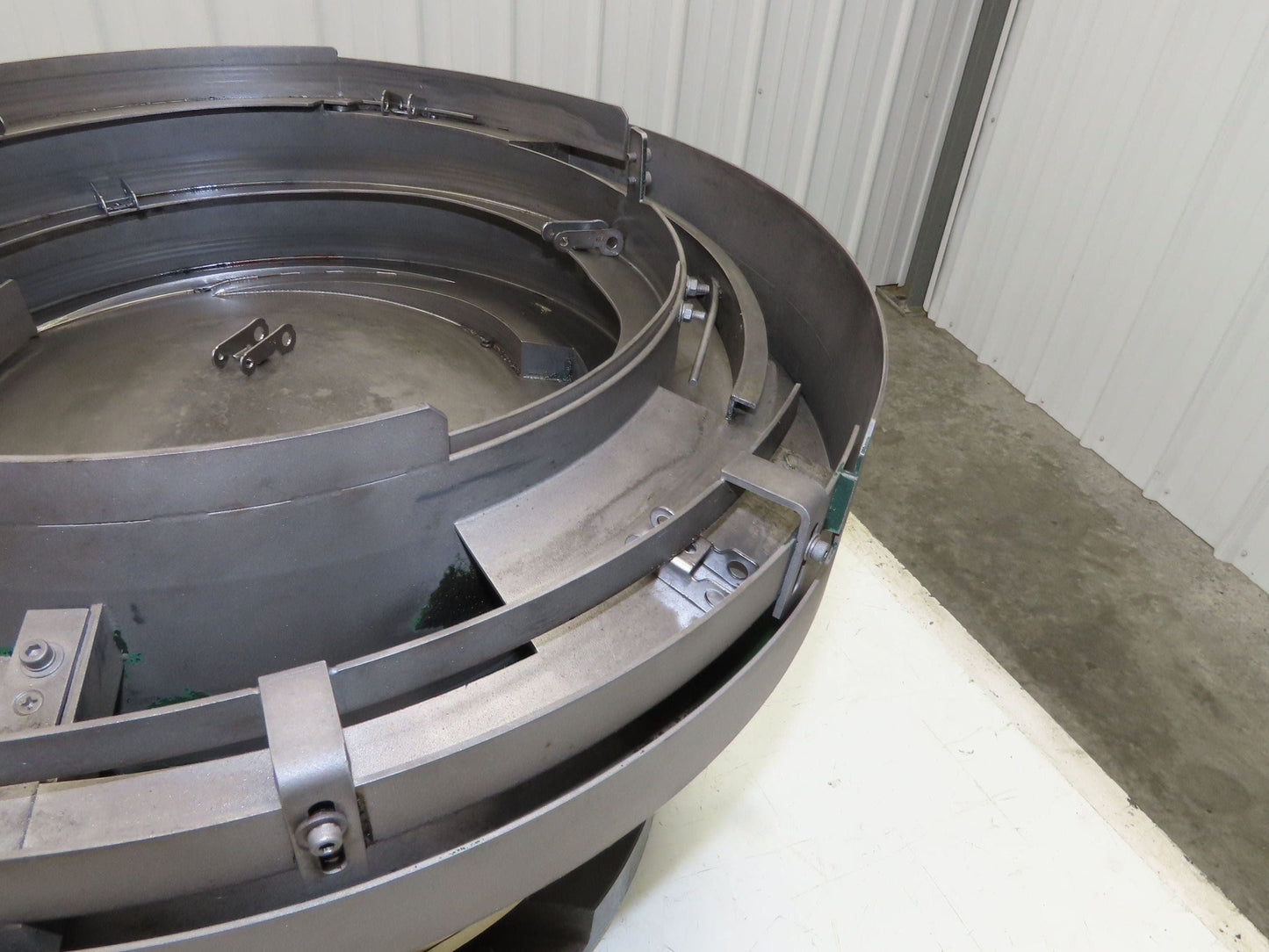 Piezo Vibratory Bowl Feeder 390mm Base Small Parts Sorter Metal Bracket