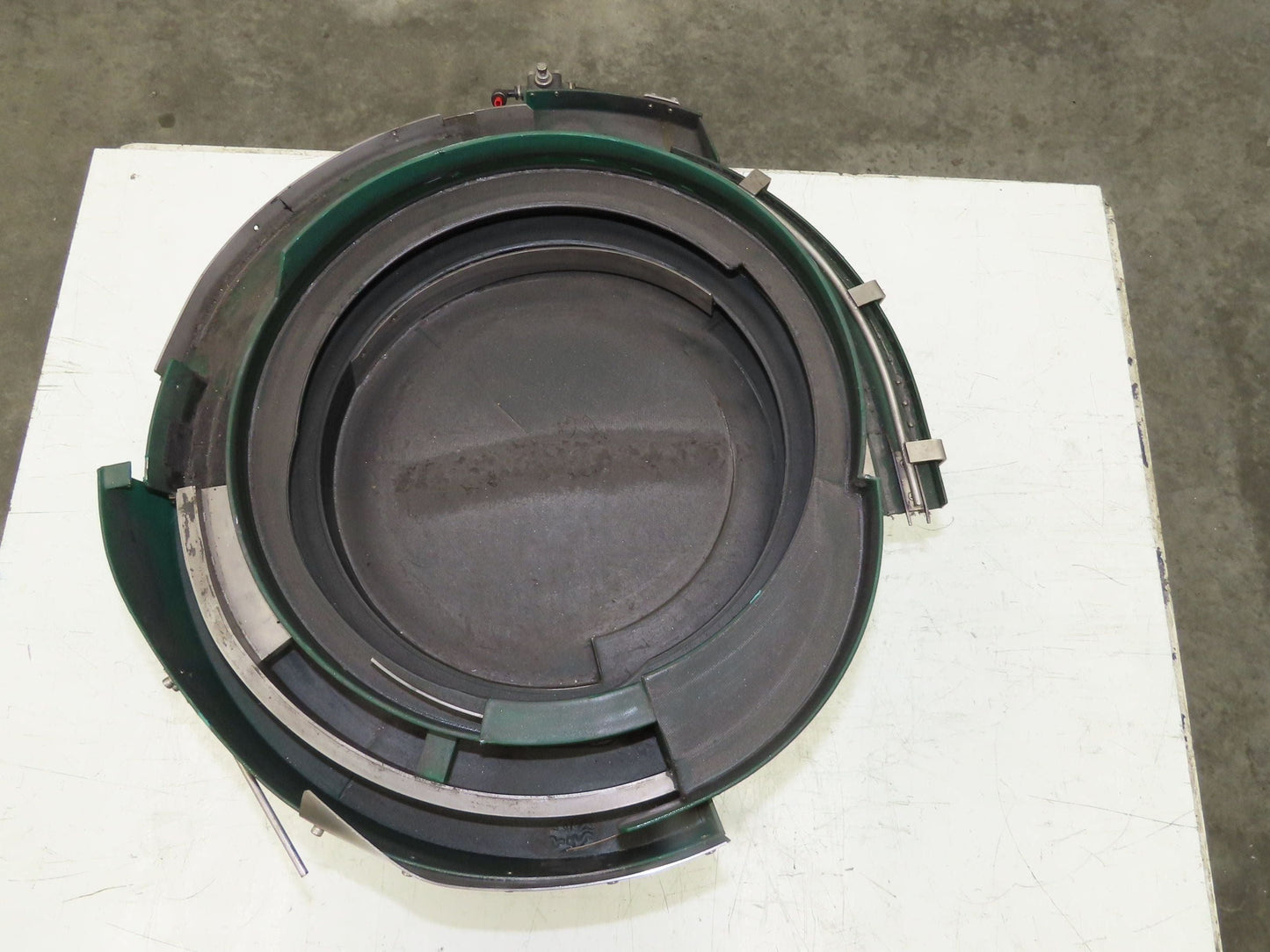 Piezo Vibratory Bowl Feeder 390mm Base Small Parts Sorter