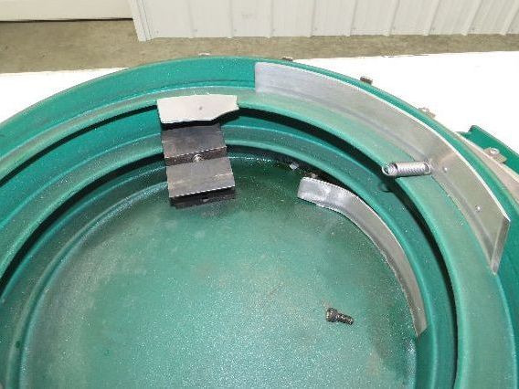 Piezo Vibratory Feeder Bowl For 390mm Base Small Parts Sorter Metal Spring