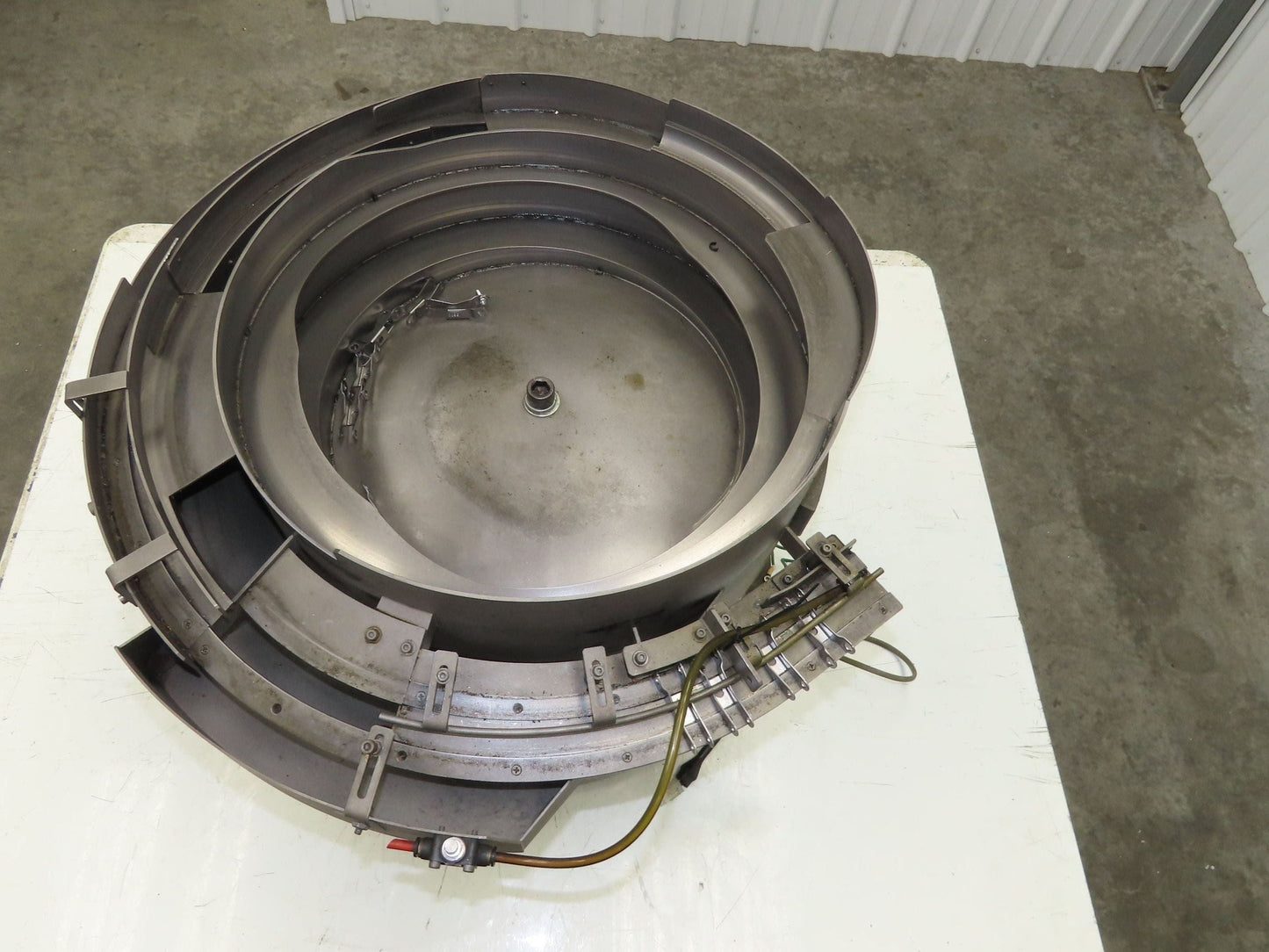 Piezo Vibratory Bowl Feeder 460mm Base Small Parts Sorter Metal Bracket