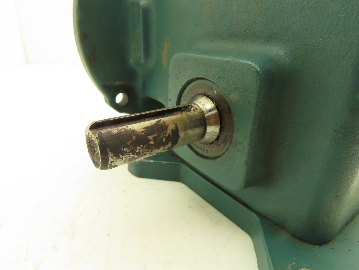 Dodge Tigear MR94744L1 Gearbox 15:1 Reducer 116 RPM .75HP RH 56C