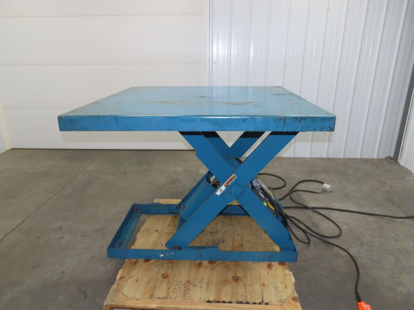Advance Lifts P-2536-Z 2500lbs Hydraulic Scissor Lift 48x48" Top 480V 36" Travel