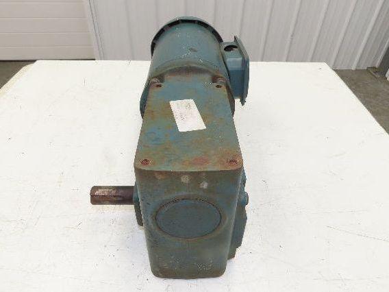 Dodge Reliance Q262B015M140L1 15:1 Gearmotor 116 RPM 1.5Hp 230/460V 3PH RH 145TC